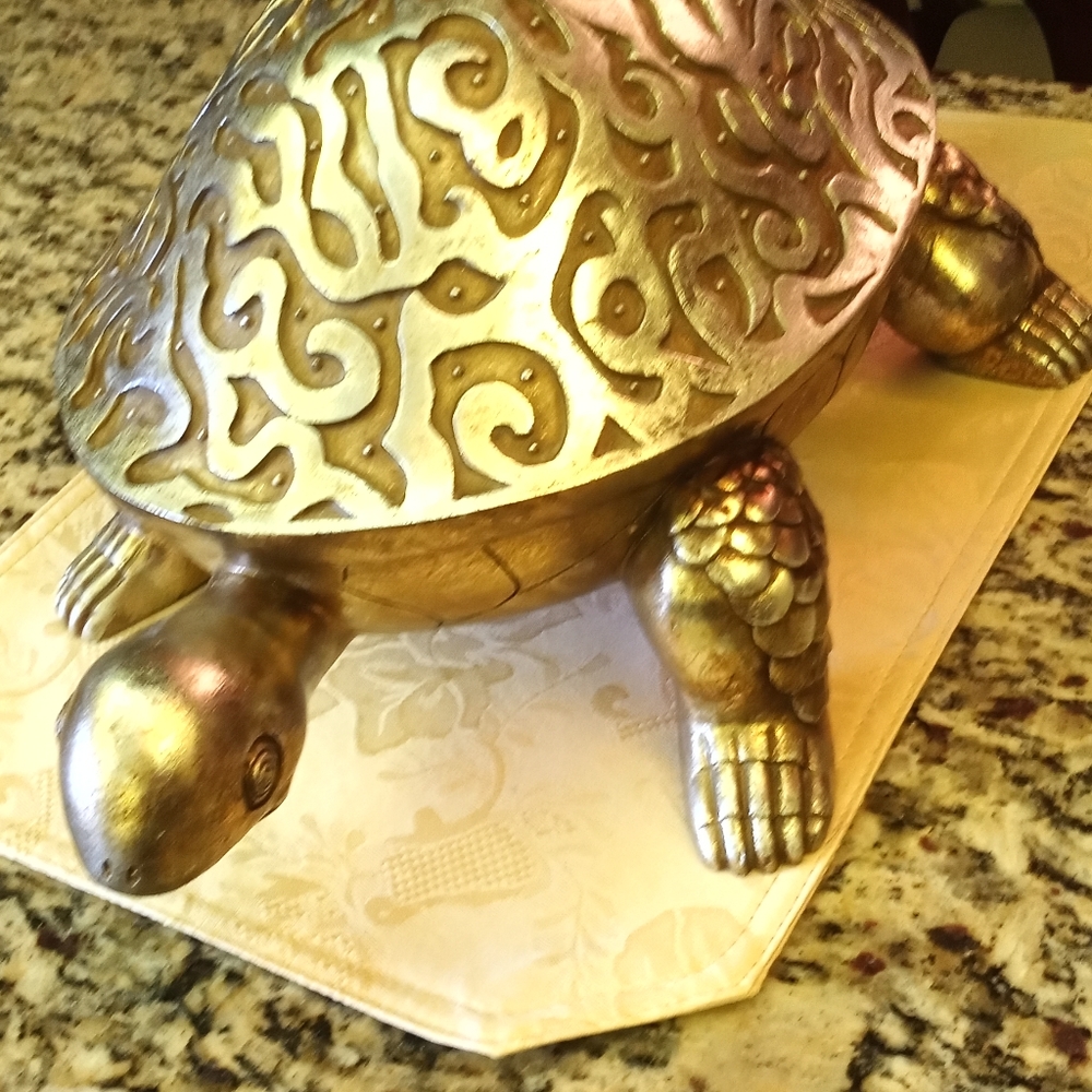 Turtle. Gold light and nice decorations